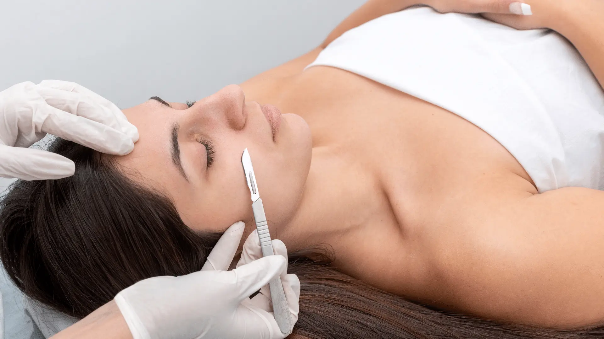 Dermaplaning